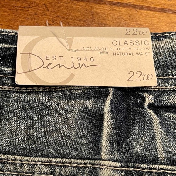 Est. 1946 Denim Cropped Blue Jeans Wmns 22W New With Tags D8-1376 - Picture 4 of 9